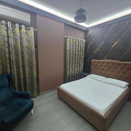 Hotel Arland